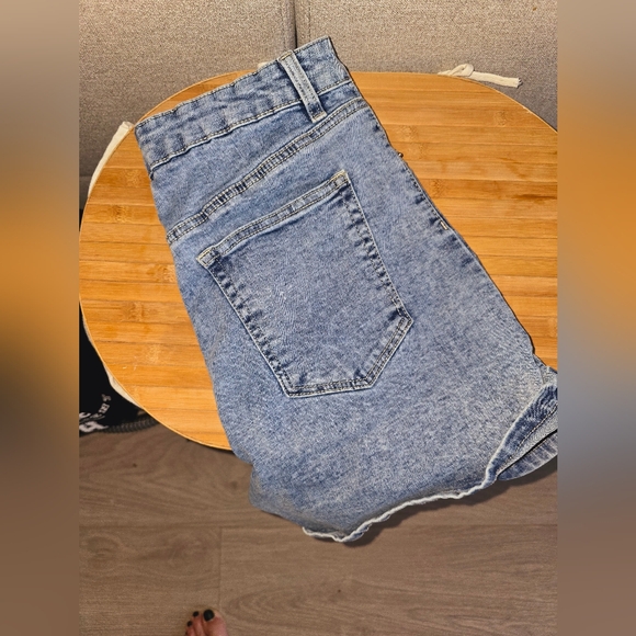 High Waisted Jean Short - Picture 2 of 2